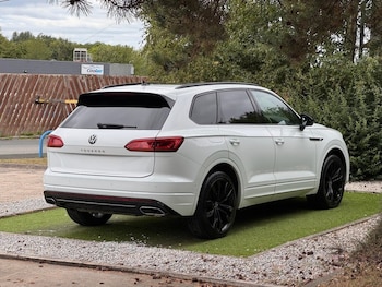 Used Volkswagen Touareg 2021 for sale - 75654078: Photo