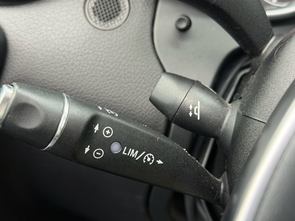 Used Mercedes-Benz SLC 2016 for sale - 76751153: Photo 27