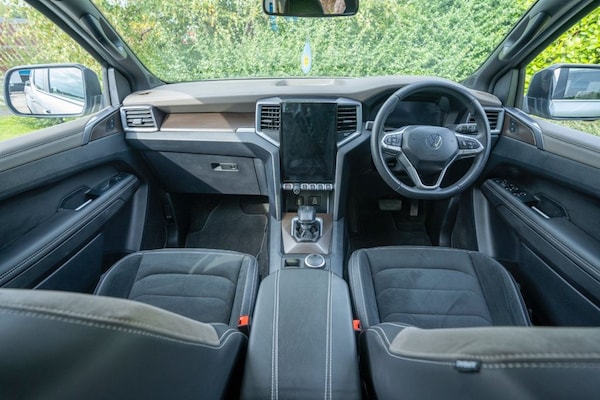 Used Volkswagen Amarok 2024 for sale - 75211692: Photo 13