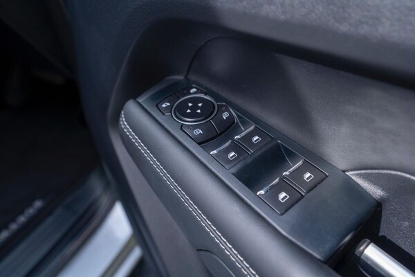 Used Volkswagen Amarok 2024 for sale - 75211692: Photo 16