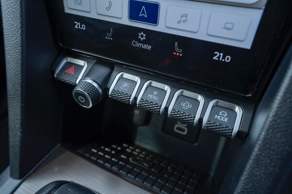 Used Volkswagen Amarok 2024 for sale - 75211692: Photo 29