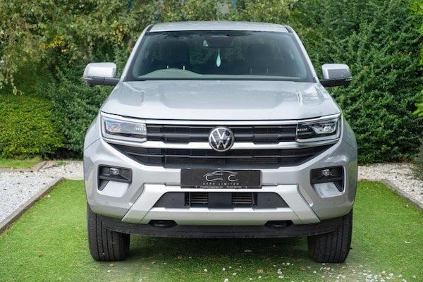 Used Volkswagen Amarok 2024 for sale - 75211692: Photo 2