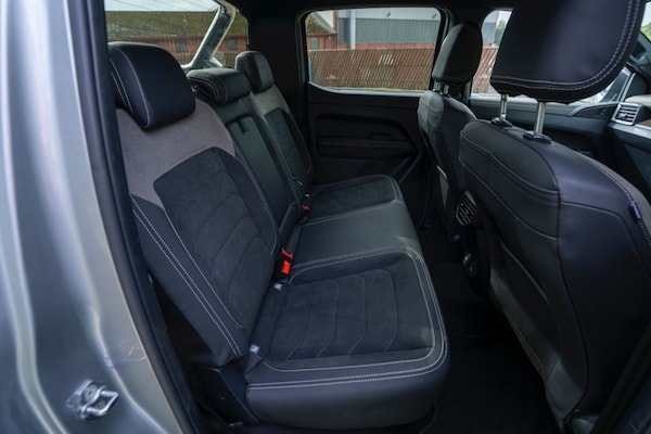 Used Volkswagen Amarok 2024 for sale - 75211692: Photo 9
