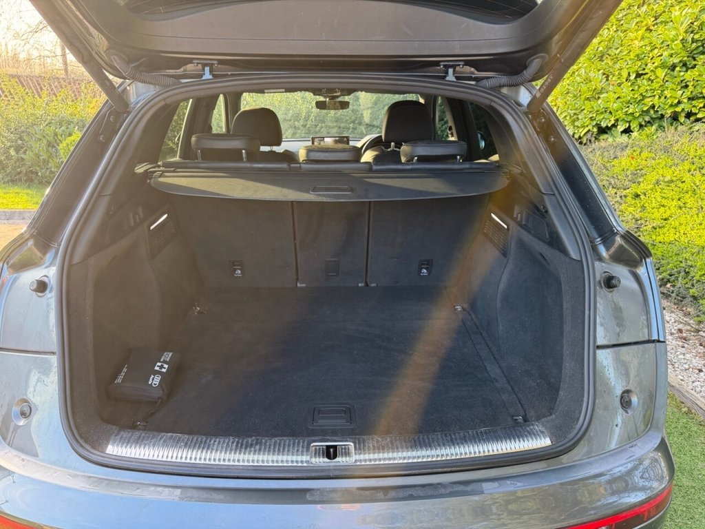 Used Audi Q5 2022 for sale - 77953066: Photo 30