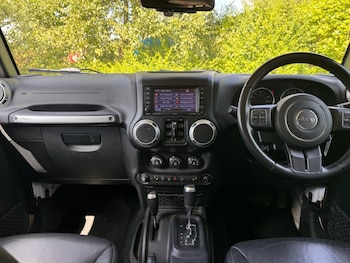 Used Jeep Wrangler 2016 for sale - 75201237: Photo