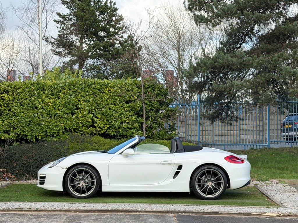 Used Porsche Boxster 2012 for sale - 77849910: Photo 2