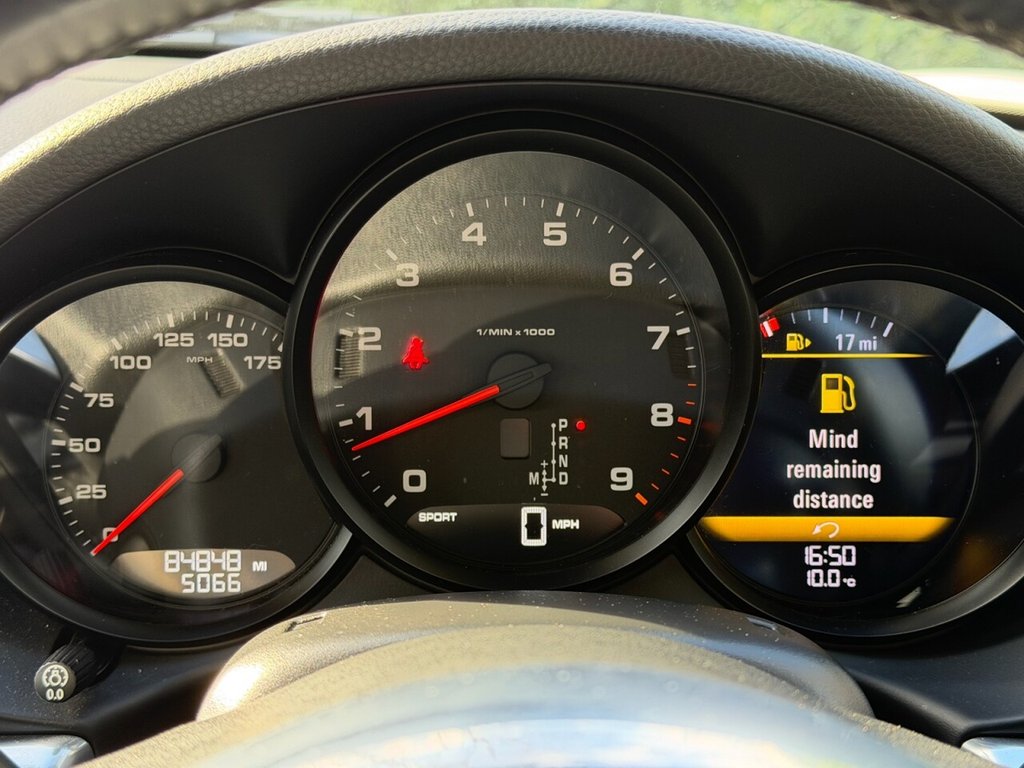 Used Porsche Boxster 2012 for sale - 77849910: Photo 22