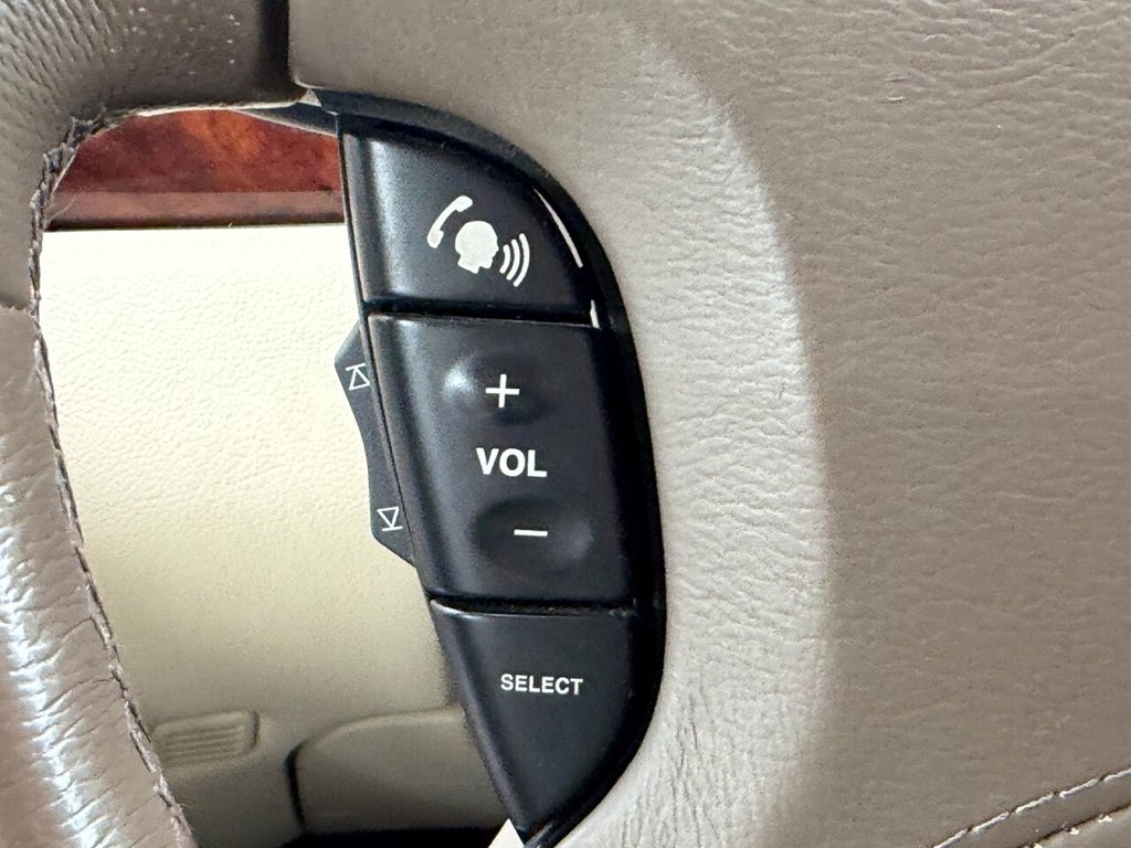 Used Jaguar XJ 2004 for sale - 77849913: Photo 22