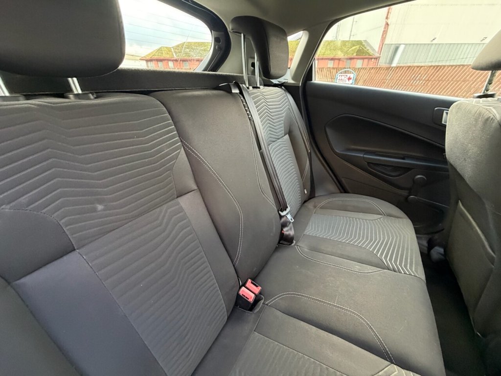 Used Ford Fiesta 2015 for sale - 76923574: Photo 12
