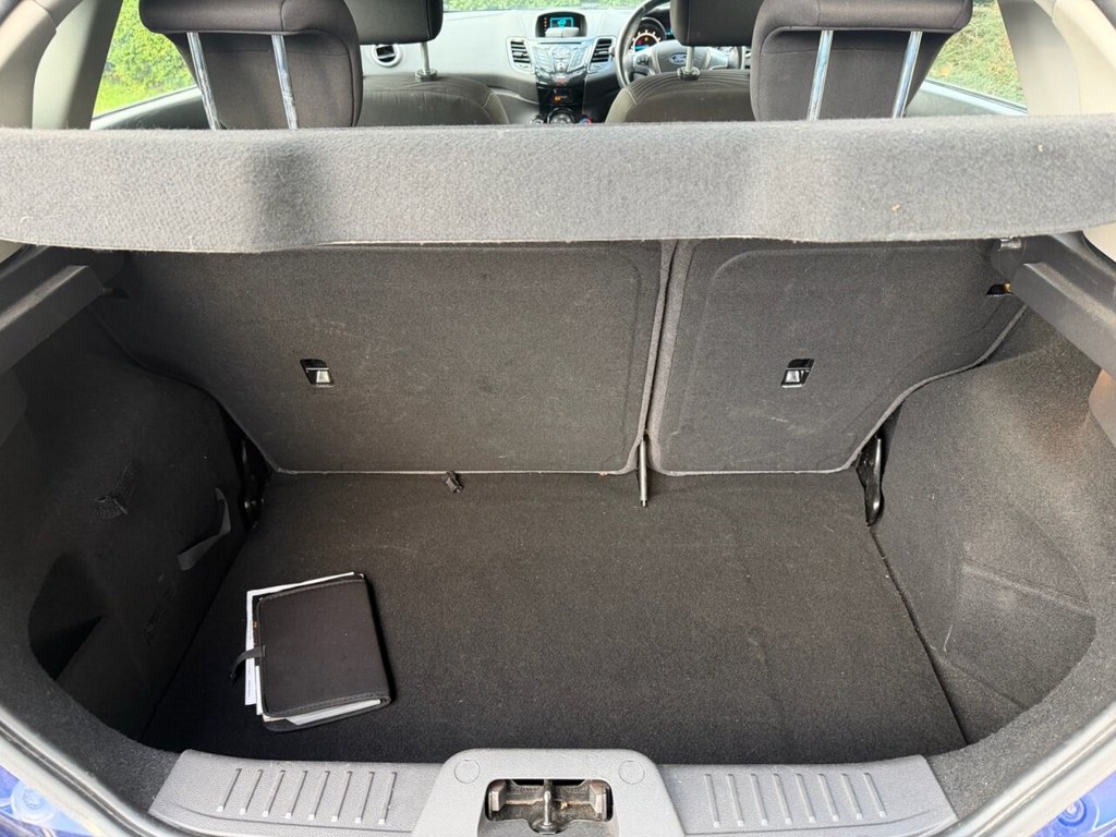 Used Ford Fiesta 2015 for sale - 76923574: Photo 8