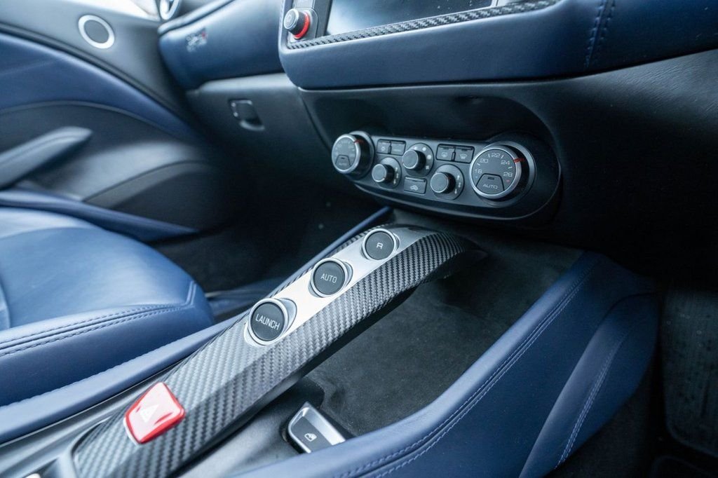 Used Ferrari California 2016 for sale - 76953967: Photo 12