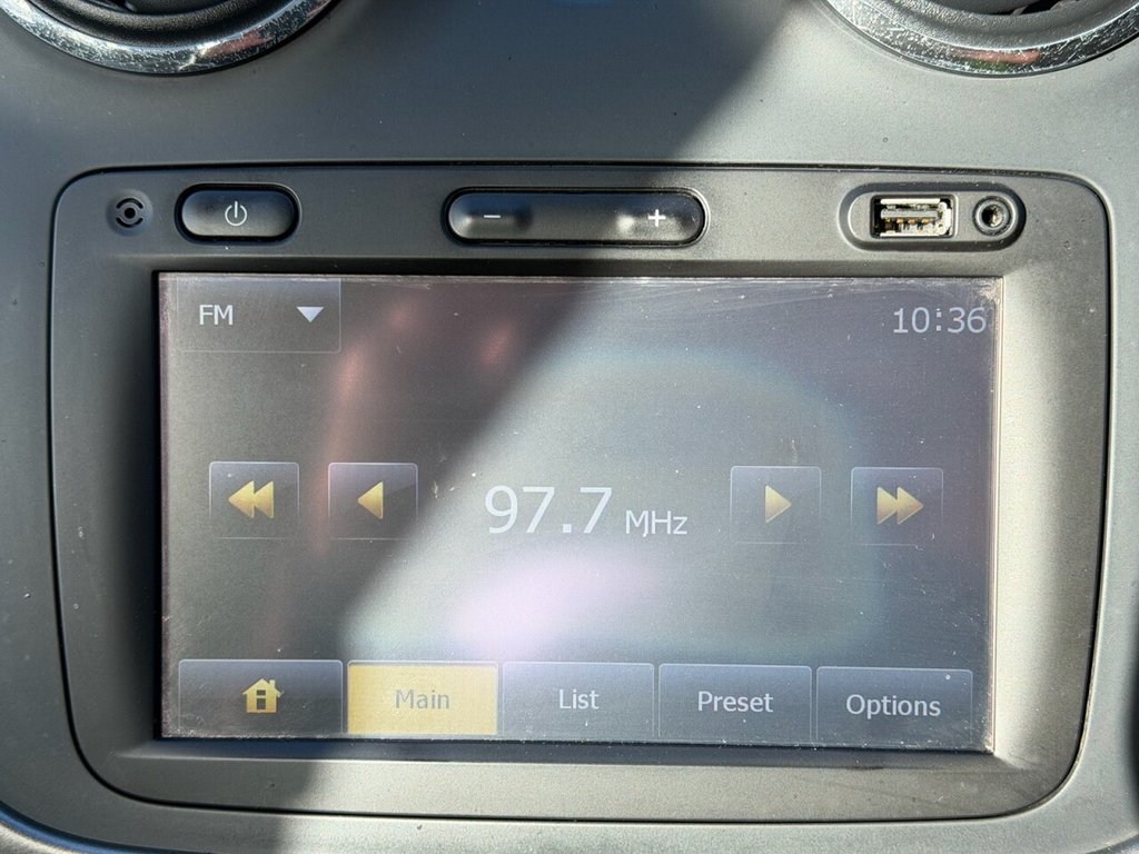 Used Dacia Sandero Stepway 2015 for sale - 76570291: Photo 15