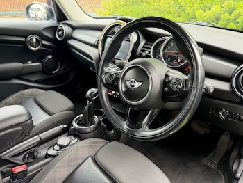 Used MINI Hatch 2016 for sale - 78515041: Photo