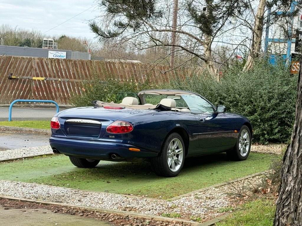 Used Jaguar XK8 2004 for sale - 77673508: Photo 14