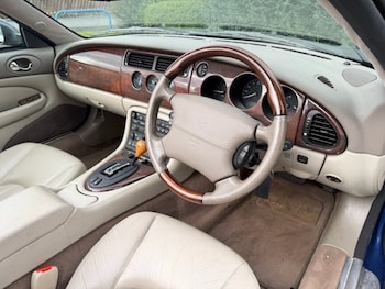 Used Jaguar XK8 2004 for sale - 77673508: Photo