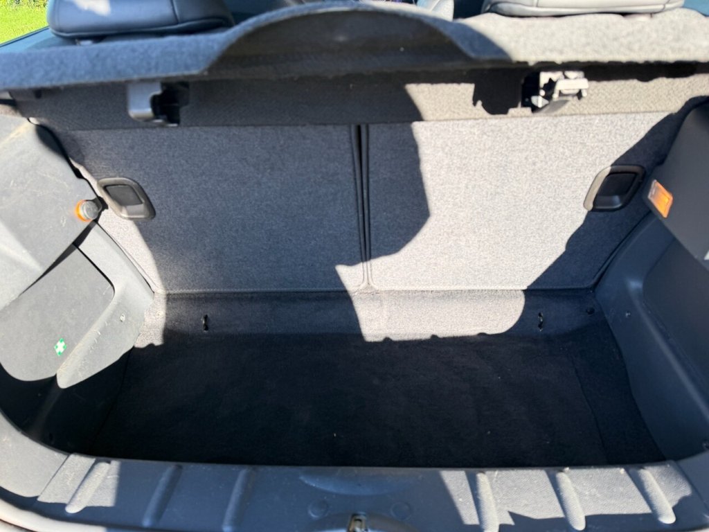 Used MINI Hatch 2004 for sale - 78117563: Photo 15