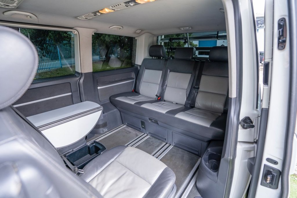 Used Volkswagen Caravelle 2013 for sale - 76385851: Photo 9