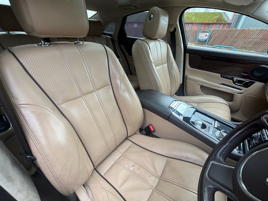 Used Jaguar XJ 2014 for sale - 76430257: Photo 12
