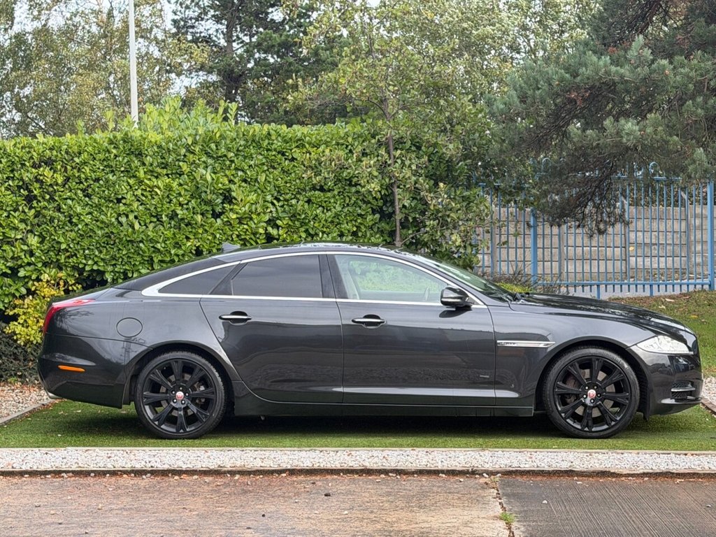 Used Jaguar XJ 2014 for sale - 76430257: Photo 2