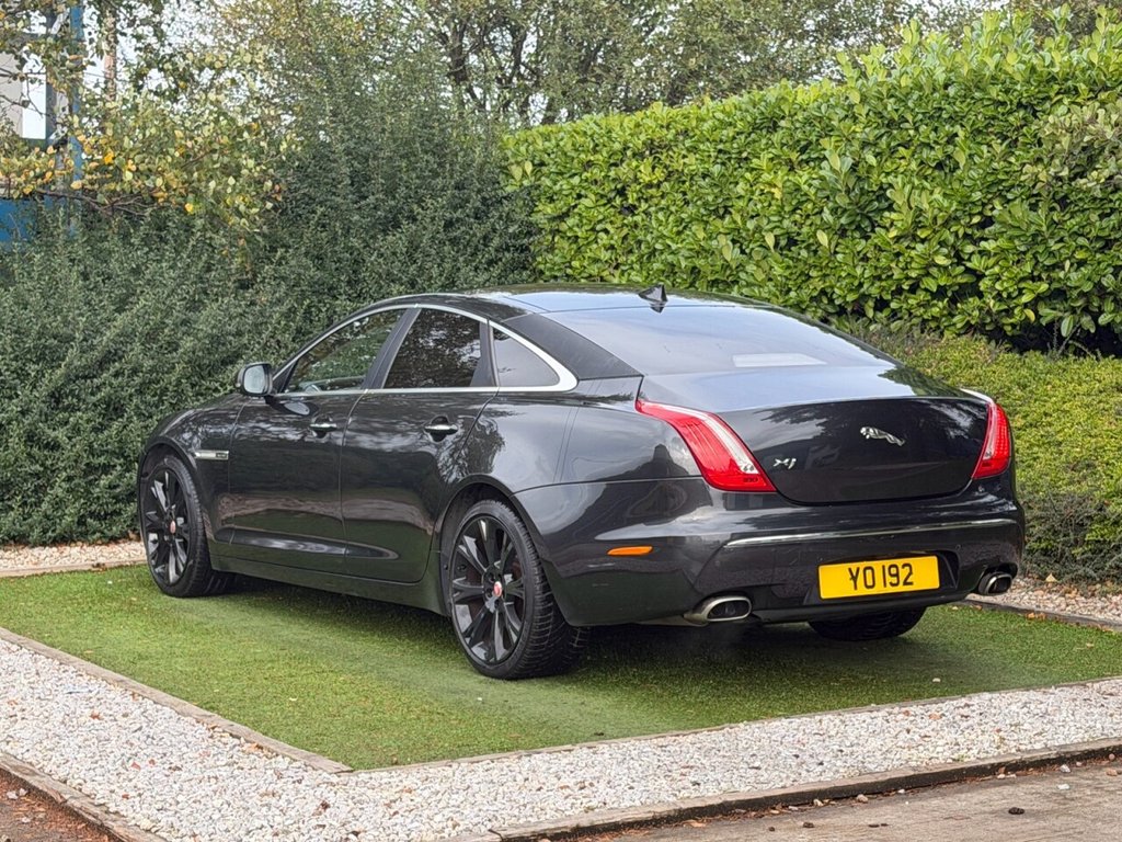Used Jaguar XJ 2014 for sale - 76430257: Photo 6