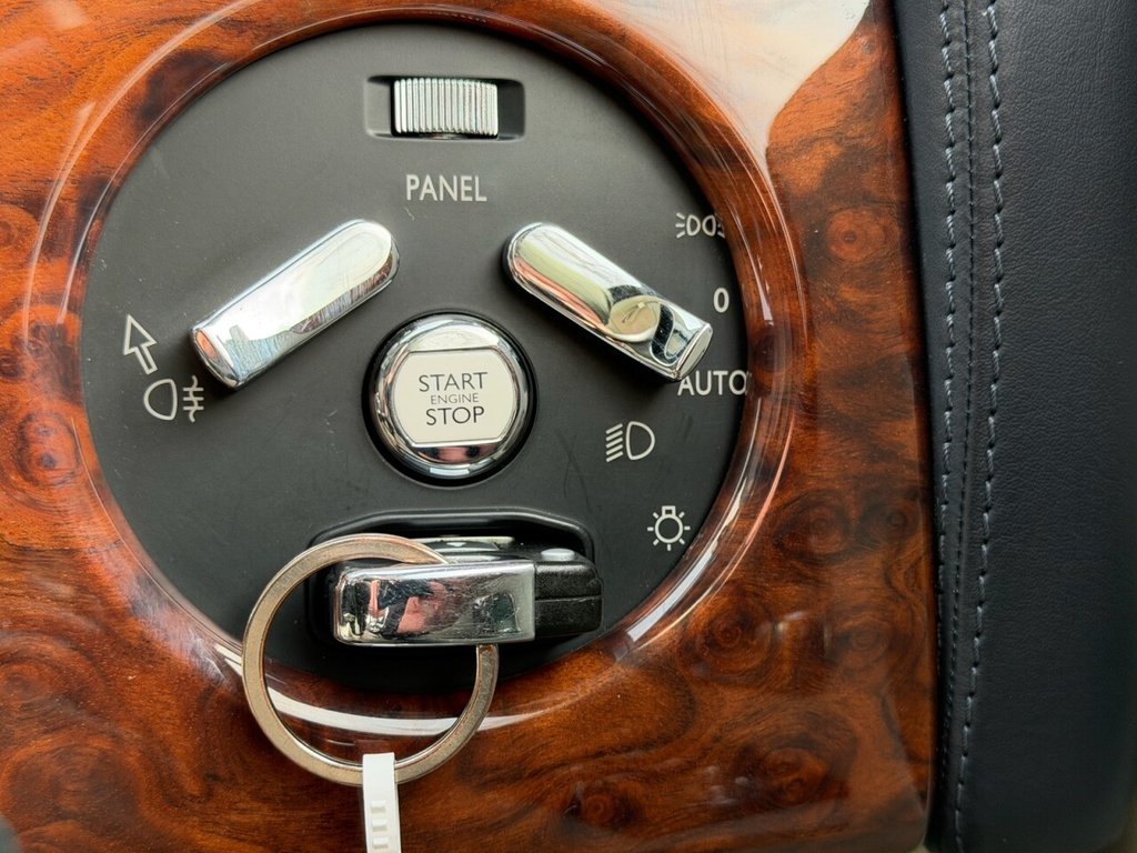 Used Rolls-Royce Phantom 2007 for sale - 77770939: Photo 28