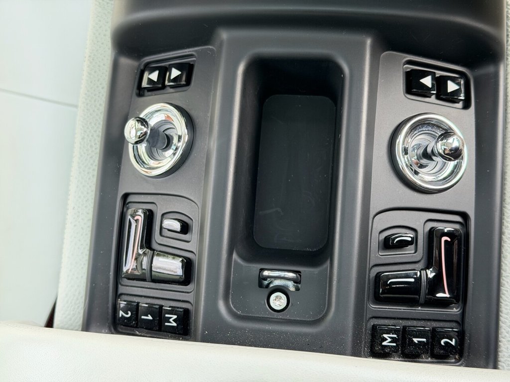 Used Rolls-Royce Phantom 2007 for sale - 77770939: Photo 37