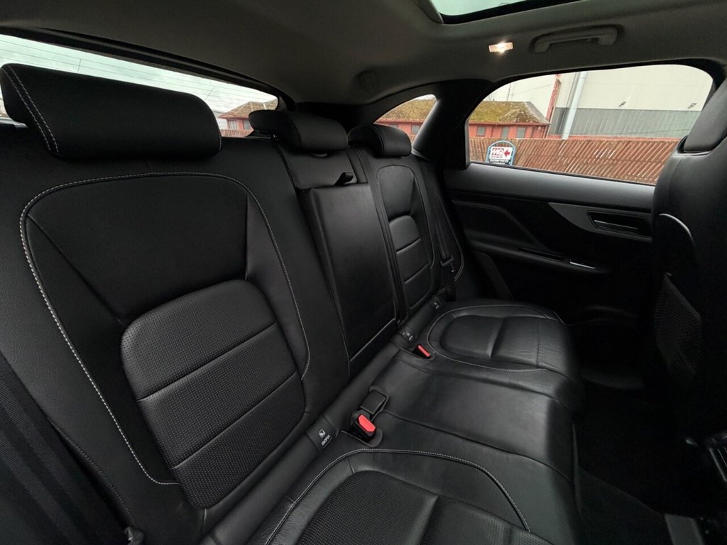 Used Jaguar F-Pace 2017 for sale - 76241447: Photo 15