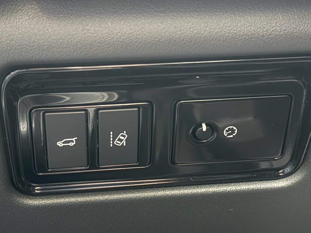 Used Jaguar F-Pace 2017 for sale - 76241447: Photo 21