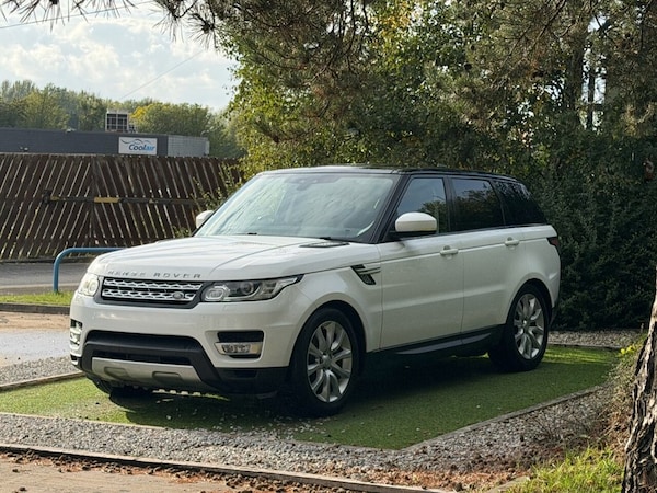 Used Land Rover Range Rover Sport 2017 for sale - 76148024: Photo 2