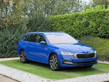 Used Skoda Octavia 2021 for sale - 76280051: Photo
