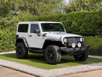 2013 (62) - 2.8 CRD Overland SUV 2dr Diesel Auto 4WD Euro 5 (197 bhp)