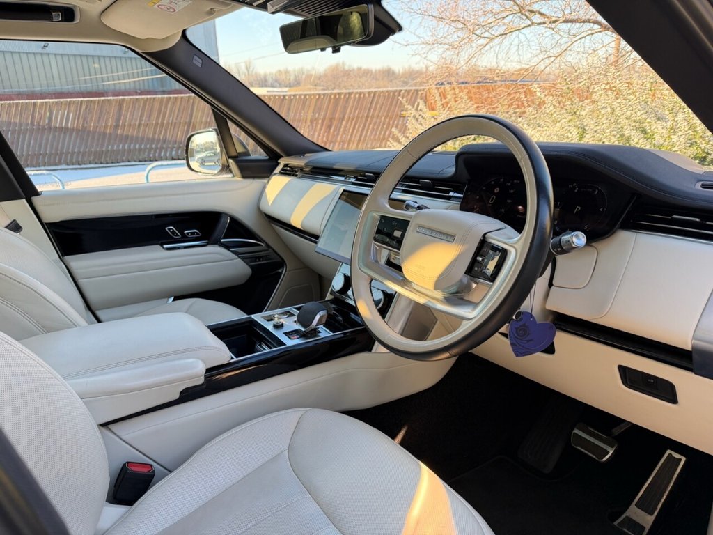 Used Land Rover Range Rover 2022 for sale - 77512557: Photo 3
