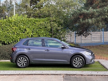 Used Volkswagen Polo 2023 for sale - 75912377: Photo