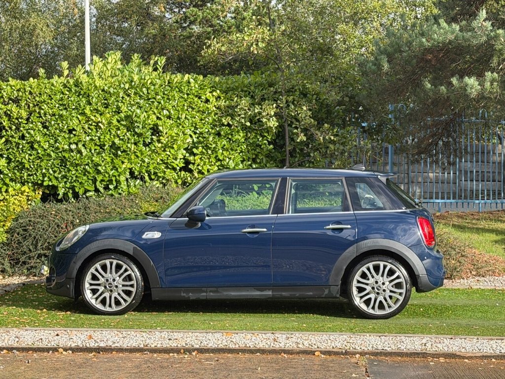 Used MINI Hatch 2015 for sale - 76368083: Photo 24