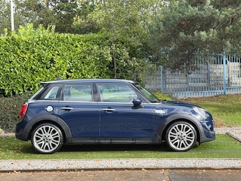 Used MINI Hatch 2015 for sale - 76368083: Photo