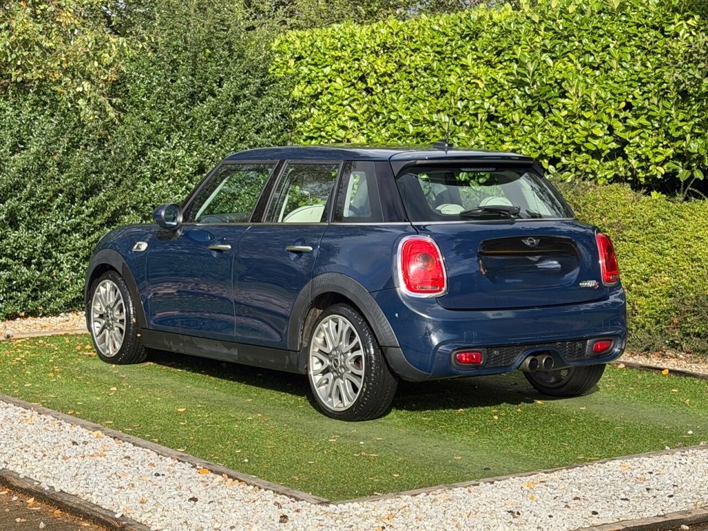 Used MINI Hatch 2015 for sale - 76368083: Photo 6