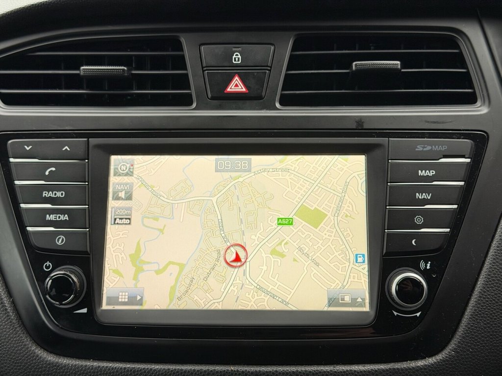 Used Hyundai i20 2017 for sale - 76986244: Photo 10