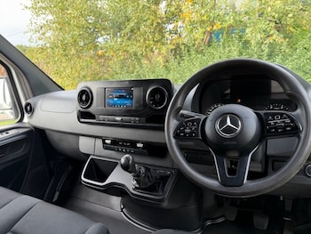Used Mercedes-Benz Sprinter 2018 for sale - 76185741: Photo