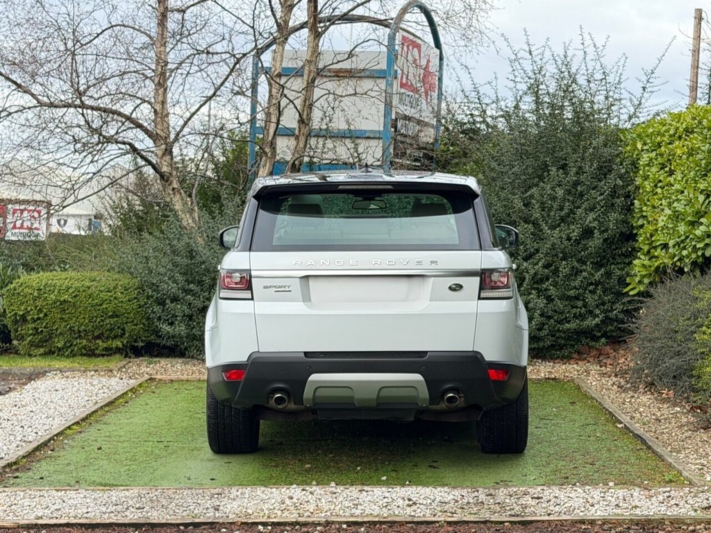 Used Land Rover Range Rover Sport 2015 for sale - 77667327: Photo 7