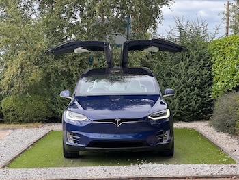 Used Tesla Model X 2018 for sale - 75854556: Photo