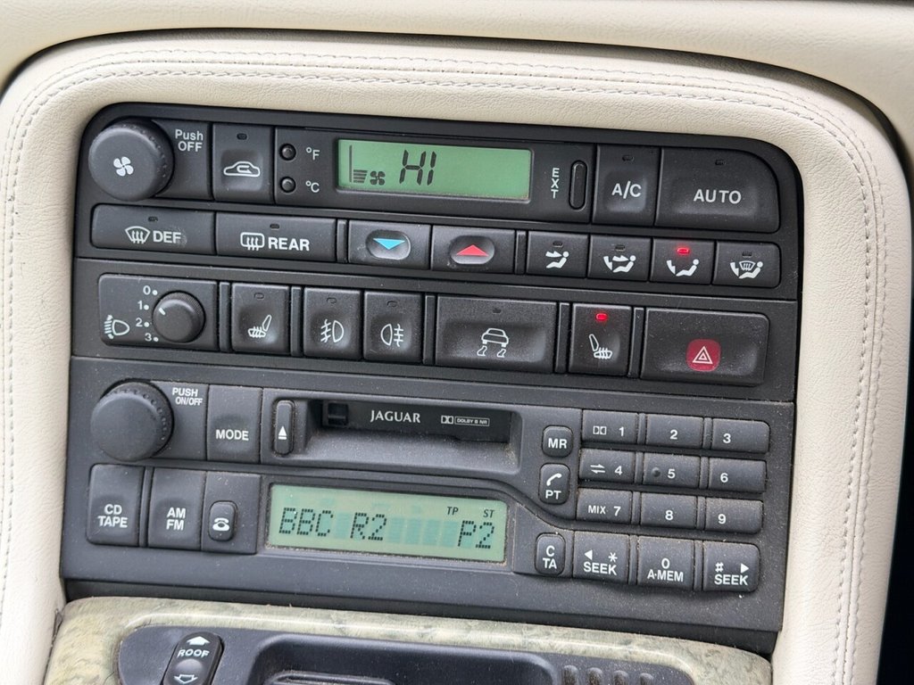 Used Jaguar XK8 2003 for sale - 77171963: Photo 13