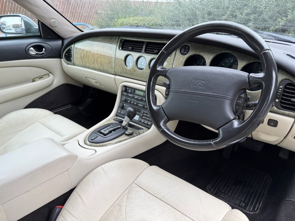 Used Jaguar XK8 2003 for sale - 77171963: Photo 3