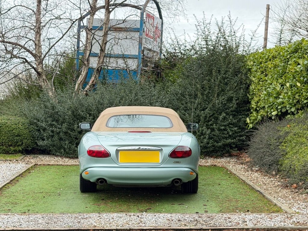 Used Jaguar XK8 2003 for sale - 77171963: Photo 8