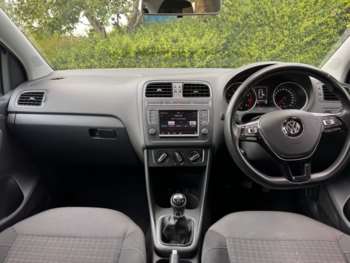 Used Volkswagen Polo 2014 for sale - 74885047: Photo