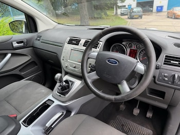 Used Ford Kuga 2011 for sale - 78936247: Photo