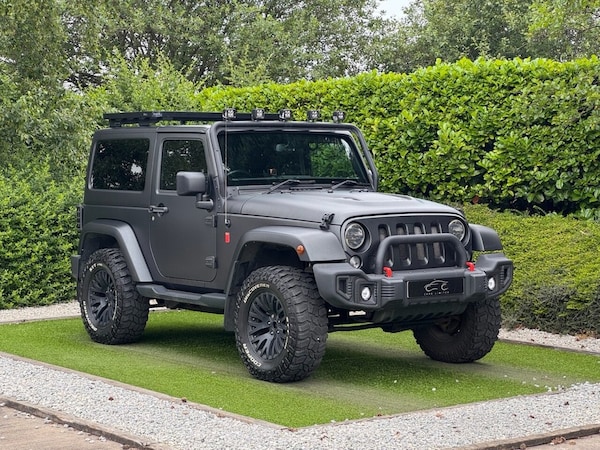 Used Jeep Wrangler 2015 for sale - 75110961: Photo 1