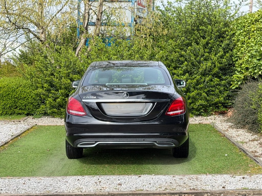 Used Mercedes-Benz C Class 2016 for sale - 78220765: Photo 4