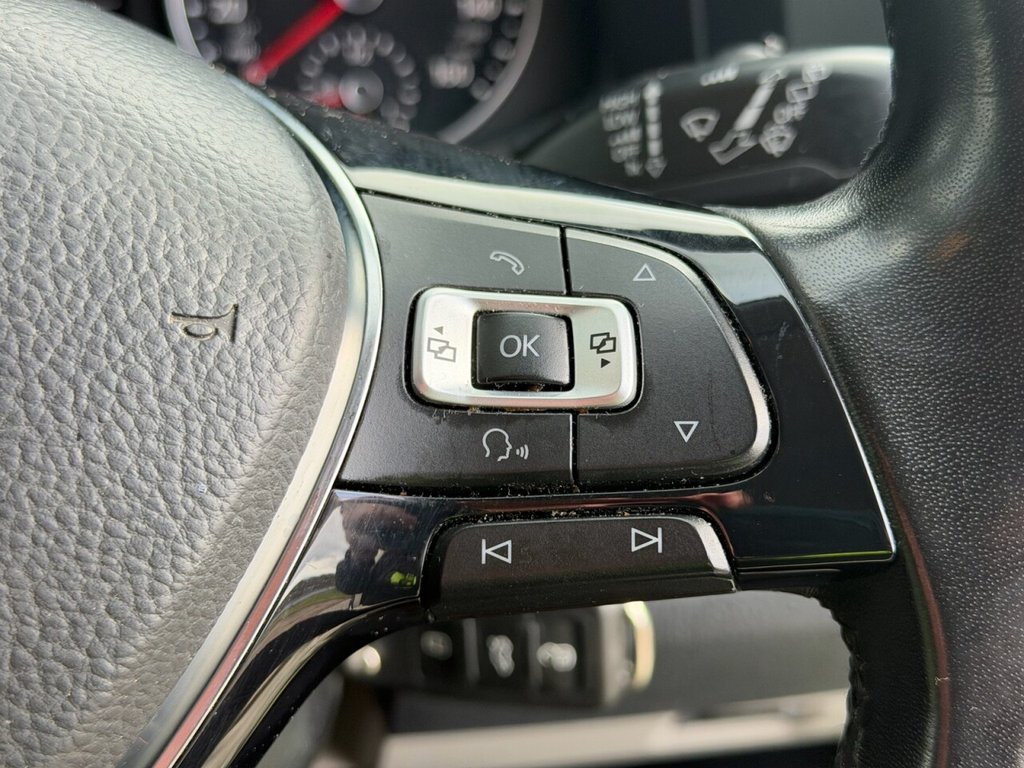 Used Volkswagen Transporter 2018 for sale - 77673511: Photo 22