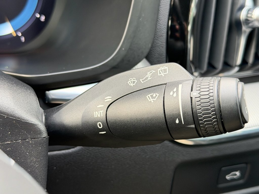 Used Volvo XC60 2022 for sale - 77673488: Photo 25