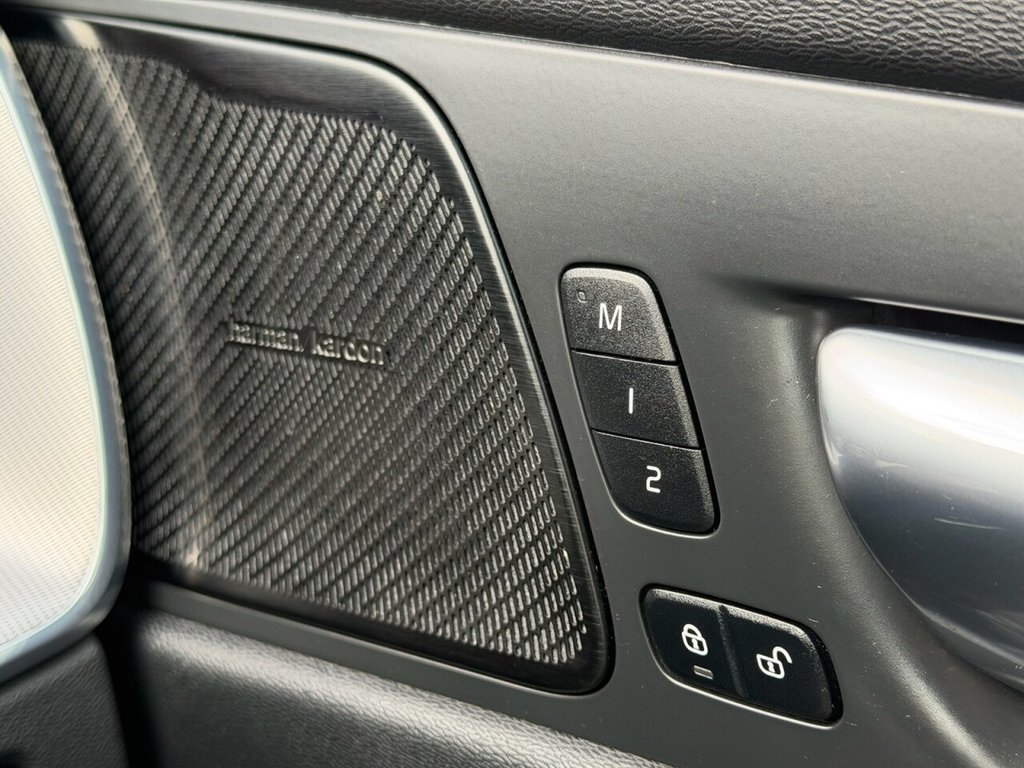 Used Volvo XC60 2022 for sale - 77673488: Photo 31